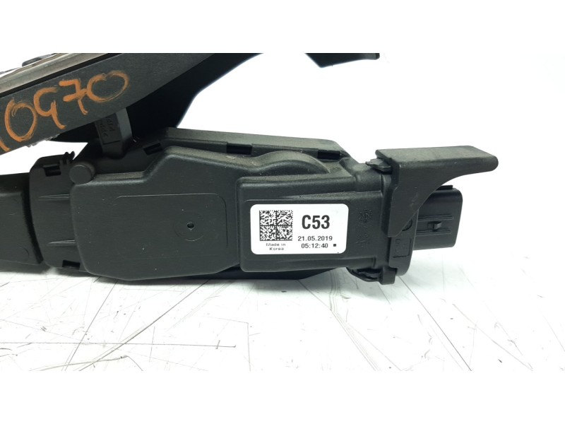 Recambio de potenciometro pedal para hyundai tucson 1.6 crdi cat referencia OEM IAM 32414400  
