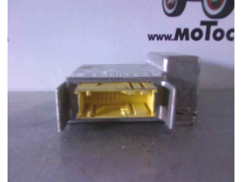 Recambio de centralita airbag para ford fiesta berlina 1.8 diesel cat referencia OEM IAM 96FG14B956CC  