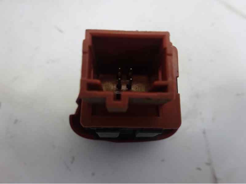 Recambio de warning para citroen c3 1.4 sx plus referencia OEM IAM 96405776KR  