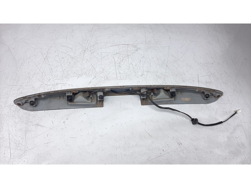 Recambio de molduras traseras para ssangyong korando 2.2 td cat referencia OEM IAM 7963034004  
