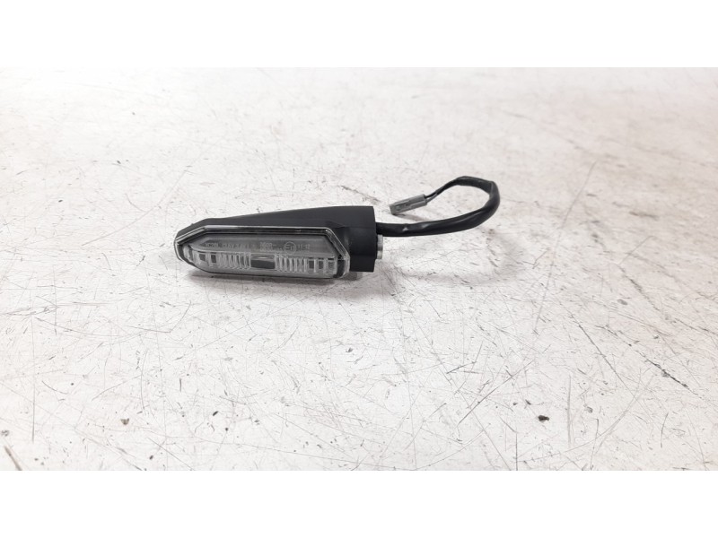 Recambio de piloto delantero derecho para honda cb 500x cb 500x referencia OEM IAM 33450MKPA01  