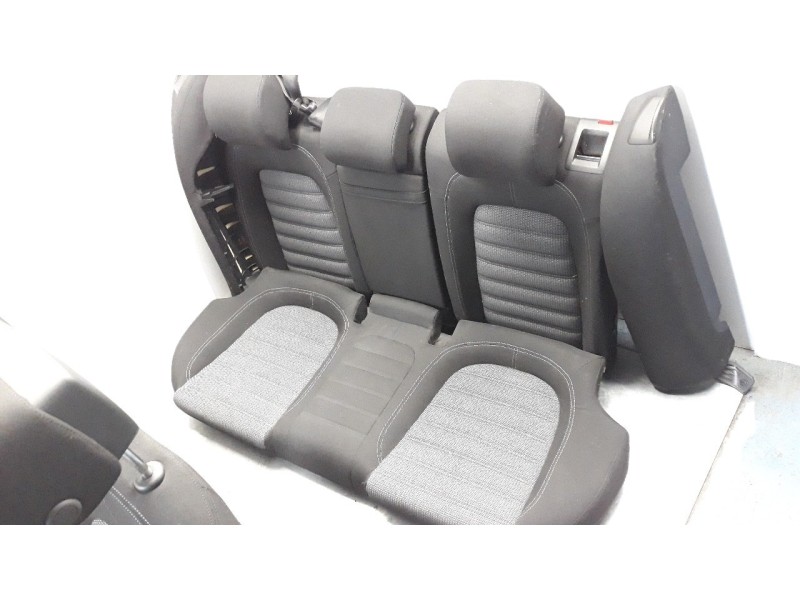 Recambio de juego asientos completo para volkswagen cc (358) 2.0 tdi referencia OEM IAM 3C8881314A  