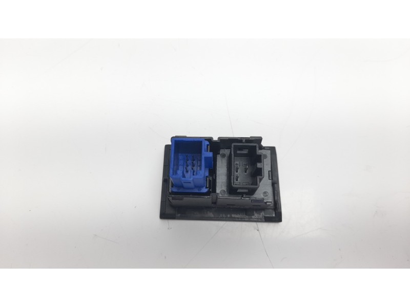 Recambio de warning para volkswagen golf vii lim. 1.0 tsi referencia OEM IAM 5G1919225ARDW  