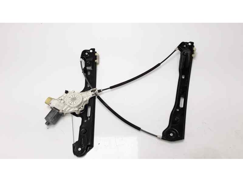 Recambio de elevalunas delantero derecho para bmw serie 1 berlina (e81/e87) 116i referencia OEM IAM 51337138466  