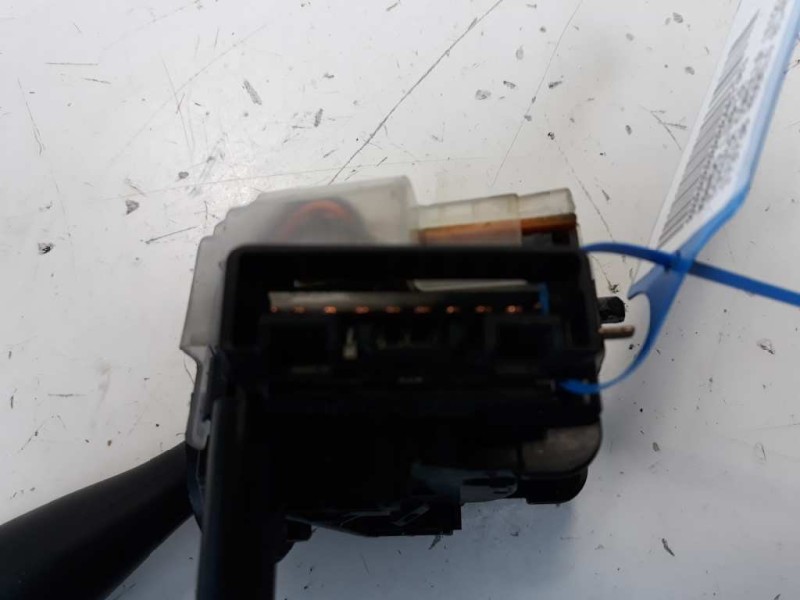 Recambio de mando limpia para toyota corolla (e12) 1.6 linea luna berlina referencia OEM IAM 173738  