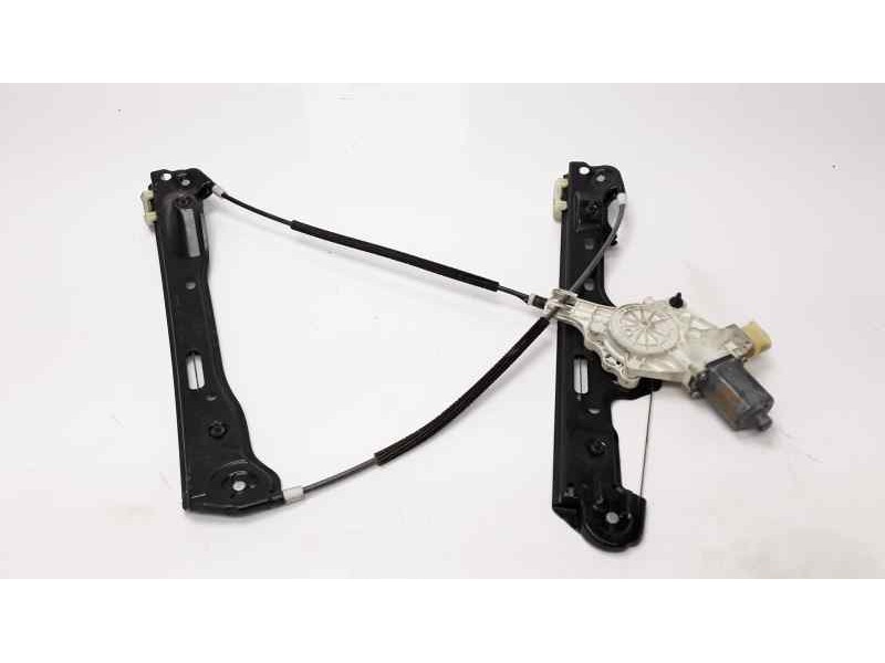 Recambio de elevalunas delantero izquierdo para bmw serie 1 berlina (e81/e87) 116i referencia OEM IAM 51337138465  