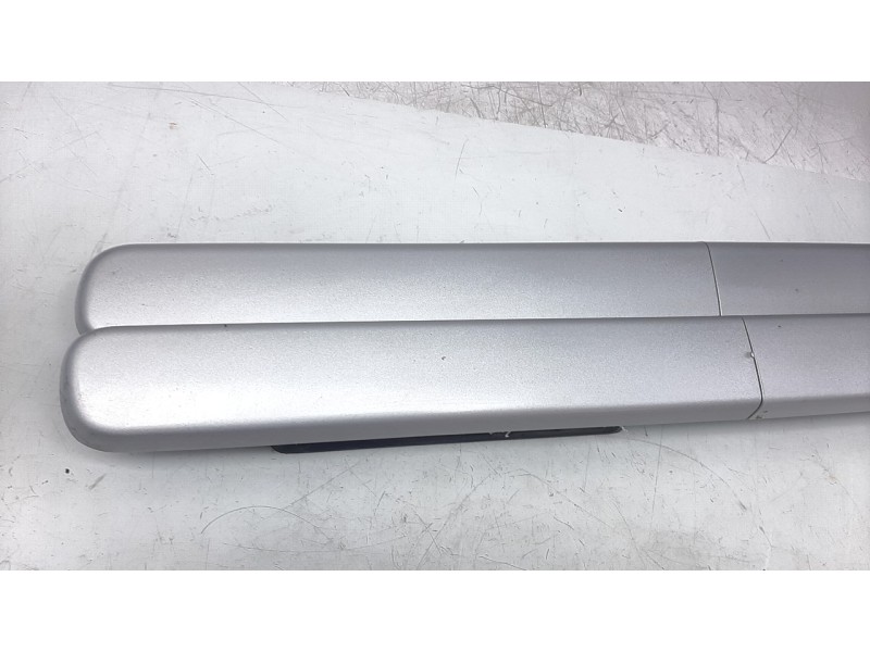 Recambio de barras techo para kia stonic (ybcuv) 1.0 tgdi cat referencia OEM IAM 87270H8400  