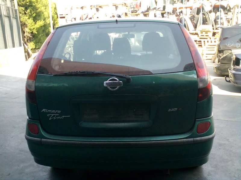 nissan almera tino (v10m) del año 2000