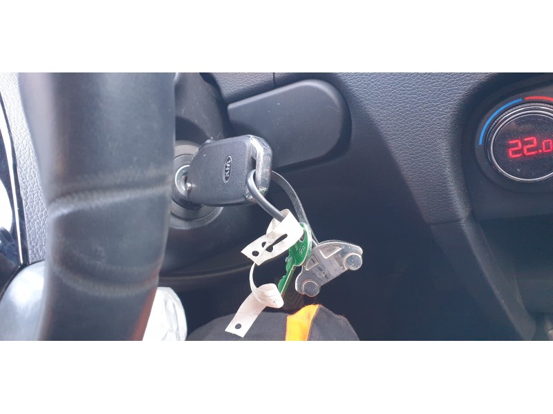 Recambio de conmutador de arranque para kia ceed 1.0 tgdi cat referencia OEM IAM 81900J7A00  