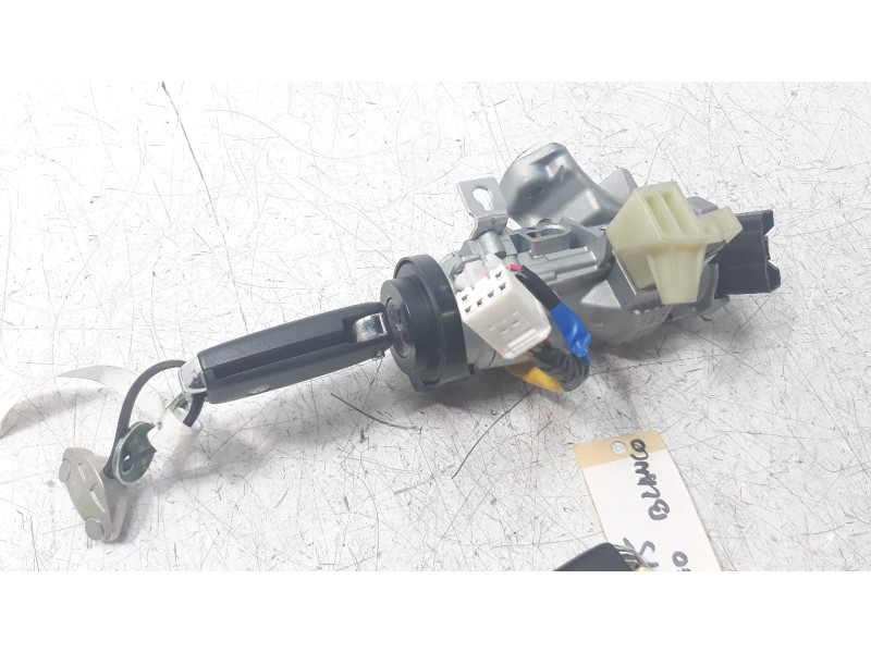 Recambio de conmutador de arranque para kia ceed 1.0 tgdi cat referencia OEM IAM 81900J7A00  
