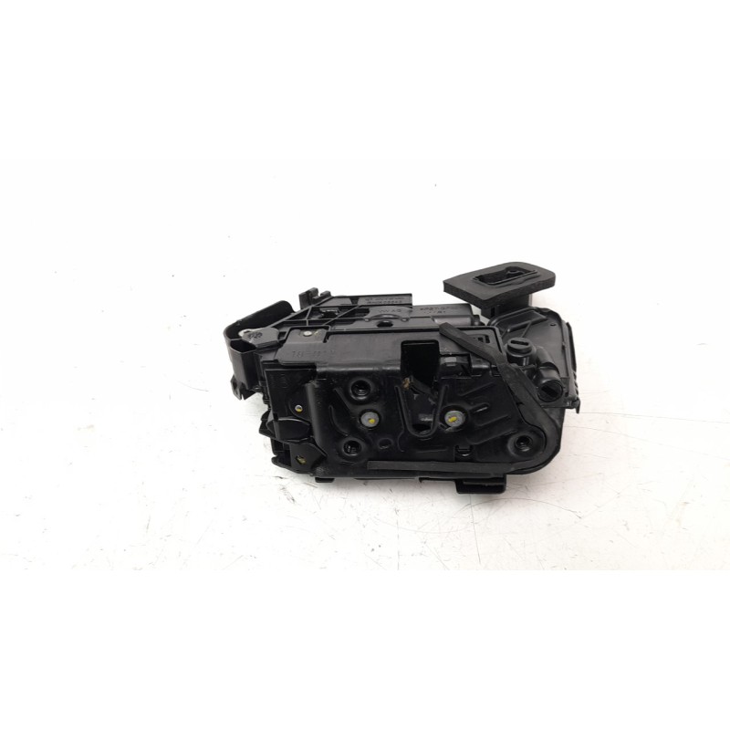 Recambio de cerradura puerta trasera derecha para volkswagen passat lim. (3g2) 1.8 tsi referencia OEM IAM 5E0839016C  