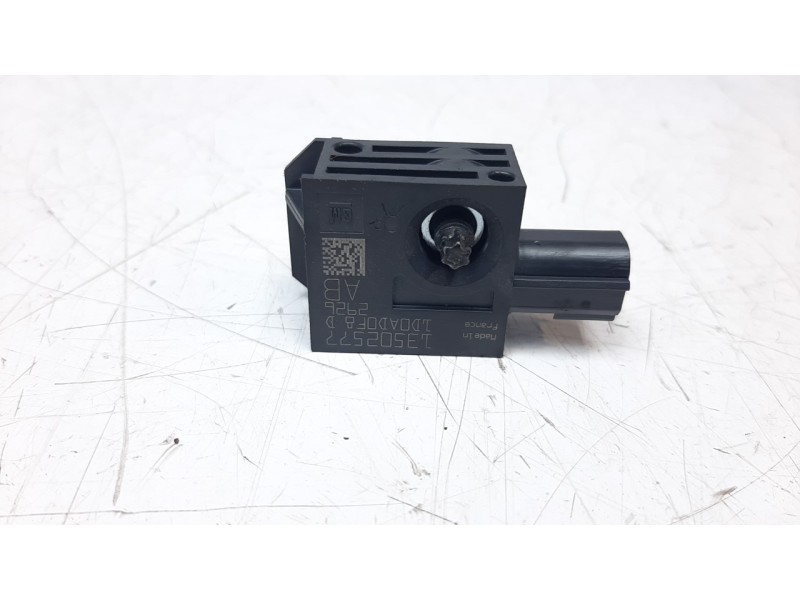 Recambio de sensor para opel astra j gtc 1.6 cdti dpf referencia OEM IAM 13502577  