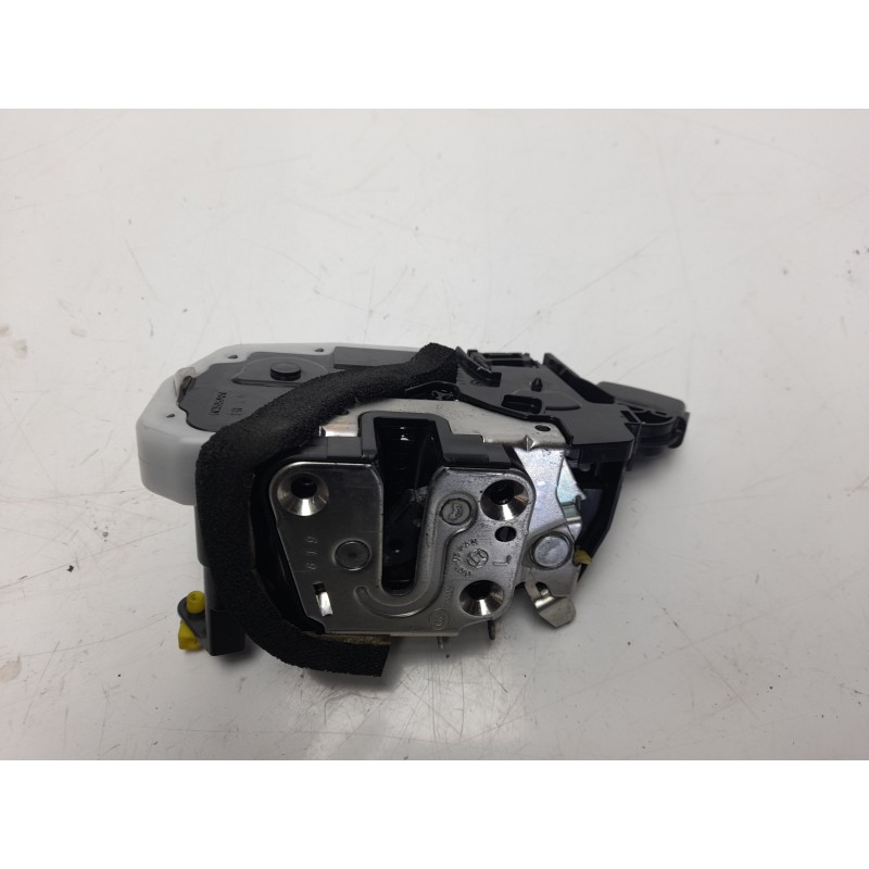 Recambio de cerradura puerta delantera izquierda para nissan x-trail (t32) 1.6 dci turbodiesel cat referencia OEM IAM 805014CC0A