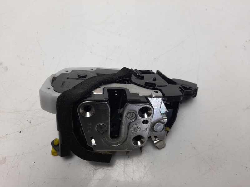 Recambio de cerradura puerta delantera izquierda para nissan x-trail (t32) 1.6 dci turbodiesel cat referencia OEM IAM 805014CC0A