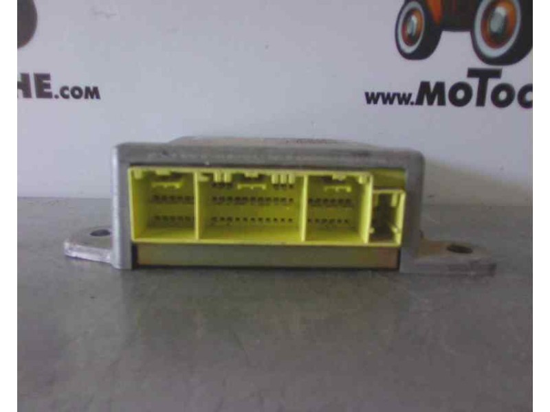 Recambio de centralita airbag para mazda 626 berlina (gf) referencia OEM IAM GG3E57K30 3322051 