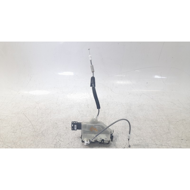 Recambio de cerradura puerta trasera izquierda para opel corsa f gs referencia OEM IAM 9829285480  