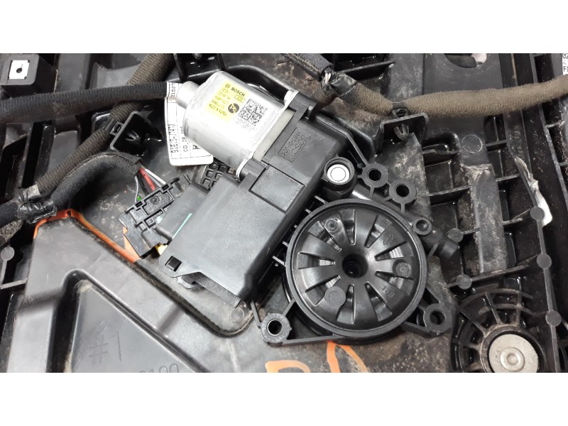 Recambio de elevalunas delantero derecho para kia ceed 1.0 tgdi cat referencia OEM IAM 82480J7010  