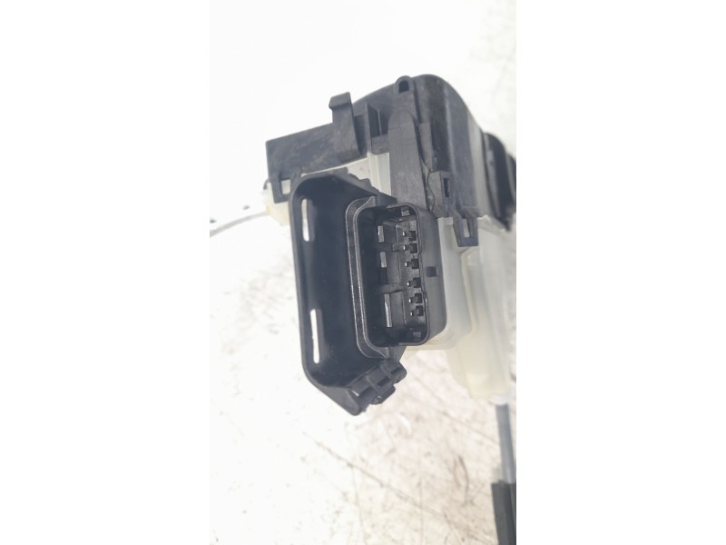 Recambio de cerradura puerta trasera izquierda para opel corsa f gs referencia OEM IAM 9829285480  