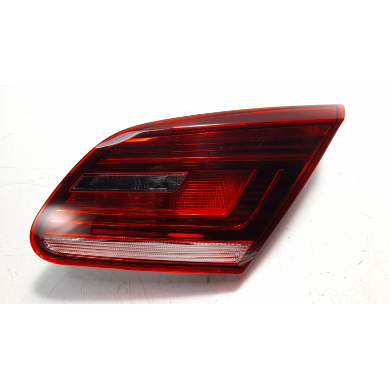 Recambio de piloto trasero derecho interior para volkswagen cc (358) 2.0 tdi referencia OEM IAM 3C8945308S  