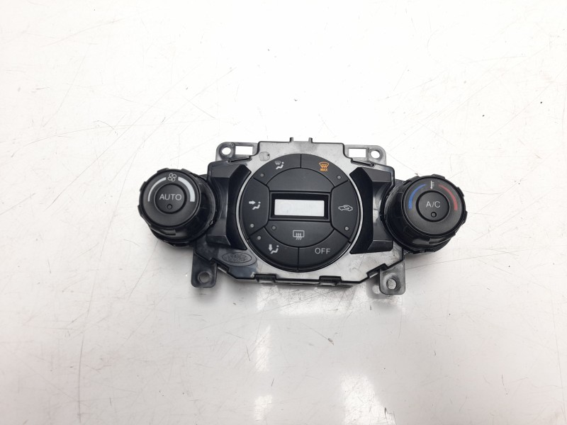 Recambio de mando climatizador para ford ecosport titanium referencia OEM IAM EBJ2A8A6918C612  