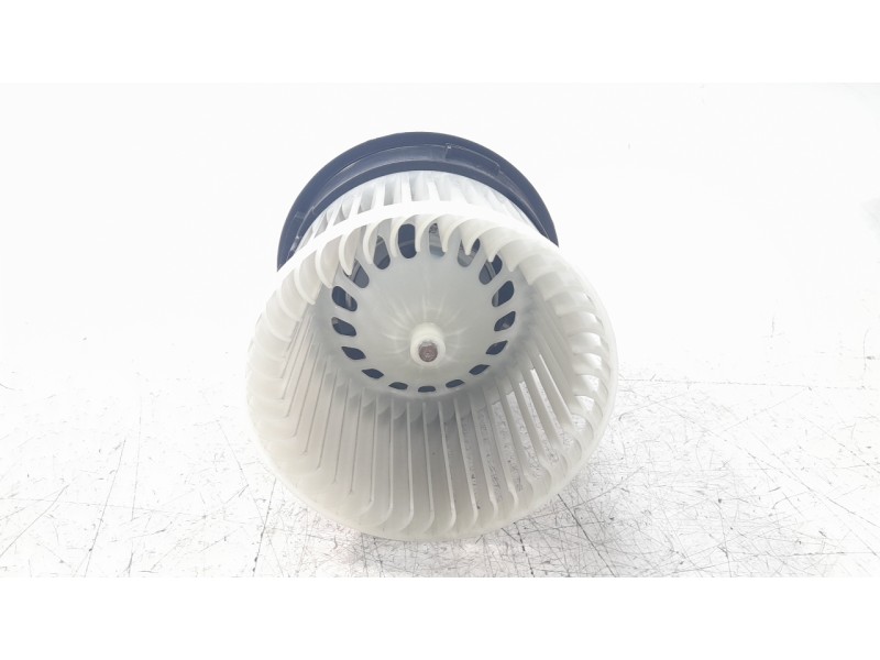 Recambio de ventilador calefaccion para opel corsa f gs referencia OEM IAM 7015011001  