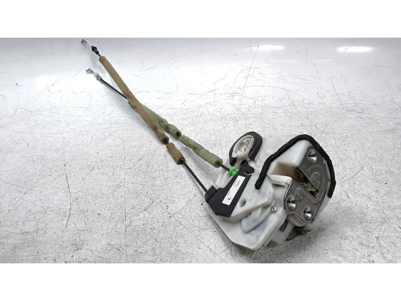 Recambio de cerradura puerta delantera derecha para mazda cx-5 2.2 turbodiesel cat referencia OEM IAM KB8P58310  