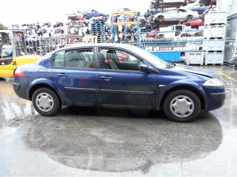 renault megane ii classic berlina del año 2004