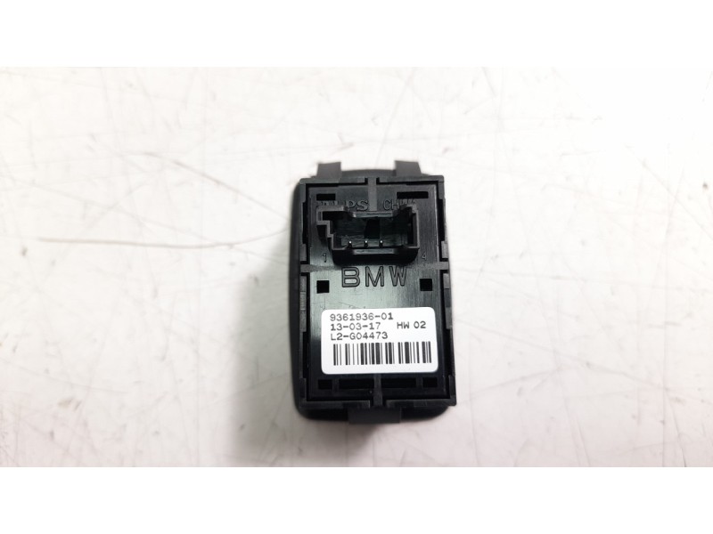Recambio de mando elevalunas trasero izquierdo para bmw serie 3 lim. (f30) 318d referencia OEM IAM 61319361936  
