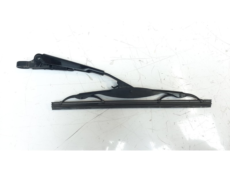 Recambio de brazo limpia trasero para opel mokka 1.6 cdti dpf referencia OEM IAM 95466019  