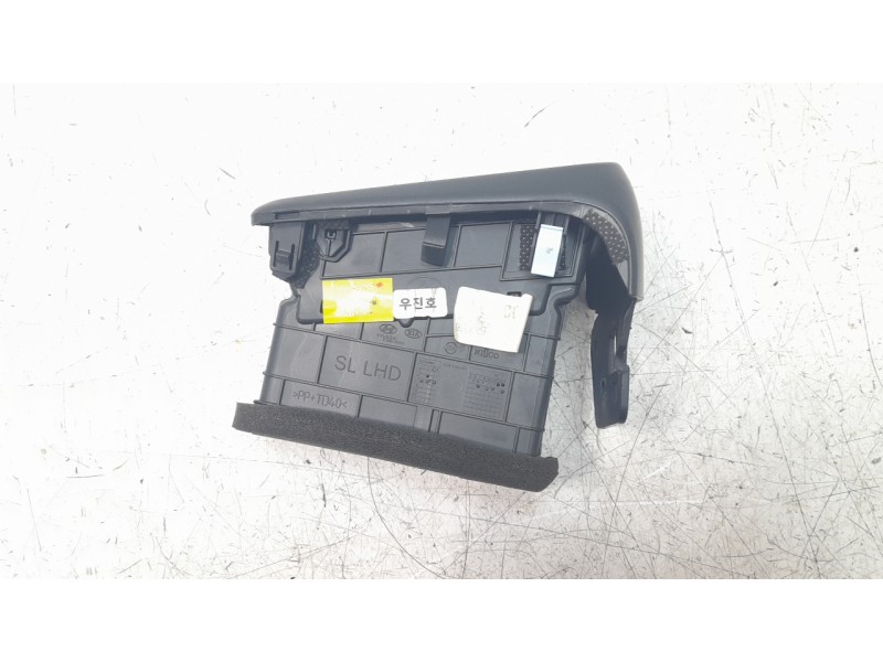 Recambio de rejilla aireadora para hyundai ioniq referencia OEM IAM 97498G2000  