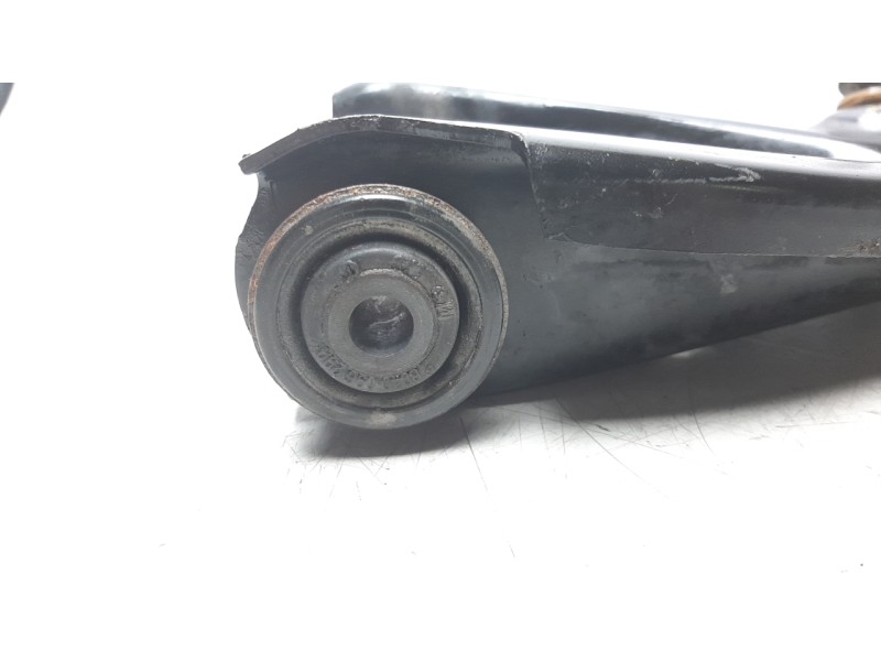 Recambio de brazo suspension inferior delantero izquierdo para dacia sandero referencia OEM IAM 545011362R BR1860 ZWDRE004