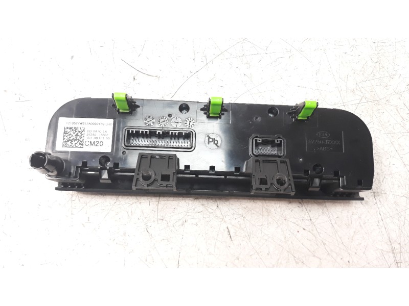 Recambio de mando climatizador para kia ceed 1.0 tgdi cat referencia OEM IAM 97250J7202  