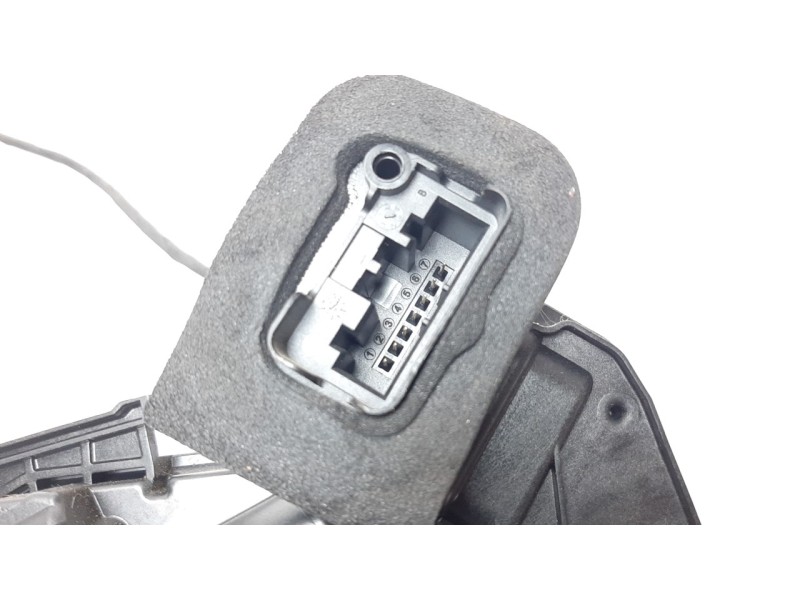 Recambio de cerradura puerta delantera derecha para seat leon (5f1) 2.0 tdi referencia OEM IAM 5K1837016J  EZCVW085