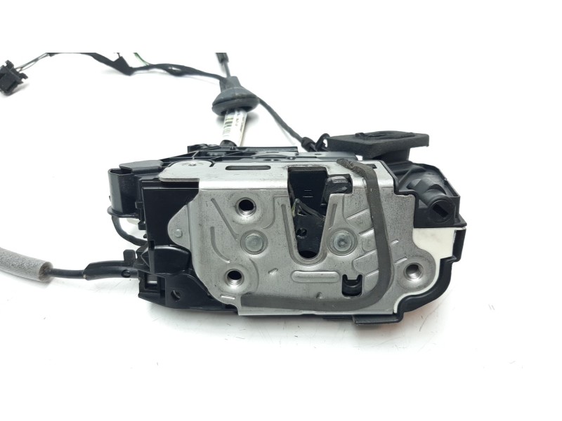 Recambio de cerradura puerta delantera derecha para seat leon (5f1) 2.0 tdi referencia OEM IAM 5K1837016J  EZCVW085