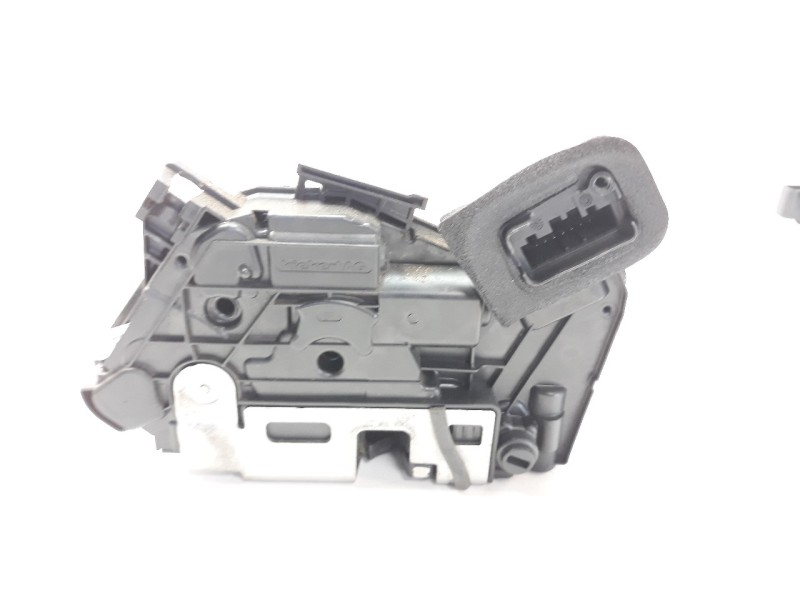 Recambio de cerradura puerta trasera derecha para seat leon (5f1) 2.0 tdi referencia OEM IAM 5K4839016AF  