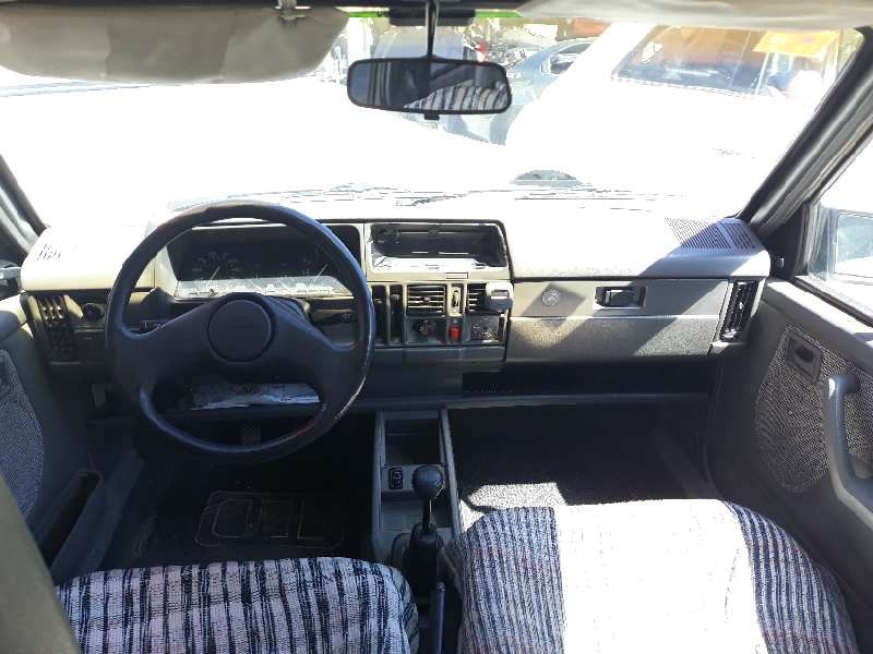 opel corsa a del año 1989