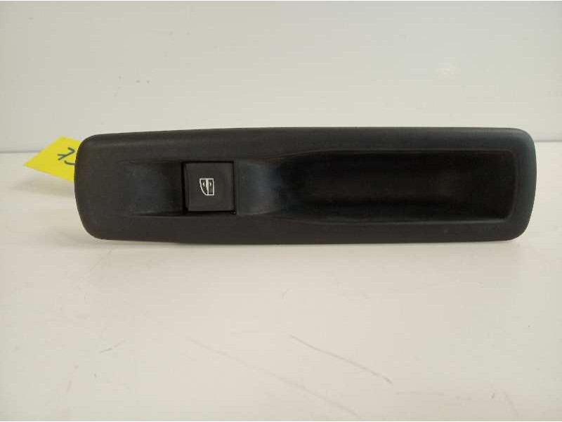 Recambio de mando elevalunas trasero derecho para renault megane iii berlina 5 p dynamique referencia OEM IAM 254010003R REN1458