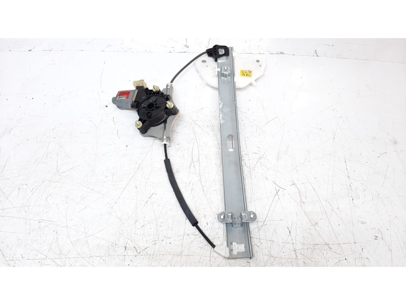 Recambio de elevalunas trasero derecho para kia stonic (ybcuv) 1.0 tgdi cat referencia OEM IAM 83402H8100  