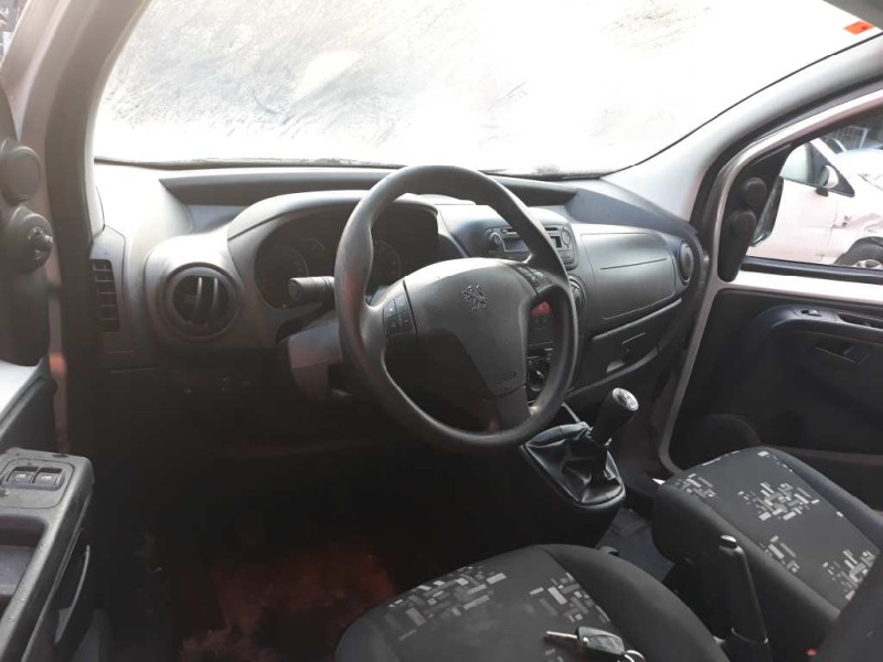 peugeot bipper del año 2012