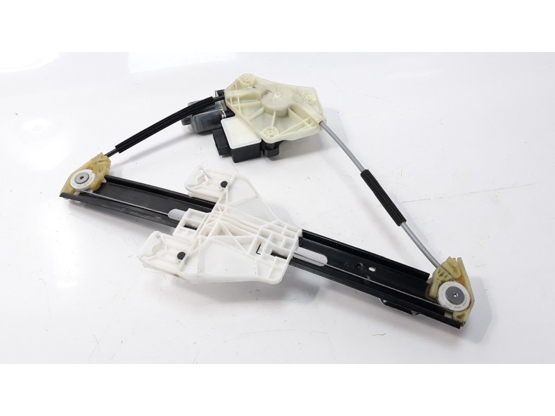 Recambio de elevalunas trasero derecho para seat leon (5f1) 2.0 tdi referencia OEM IAM 5F4839462D  