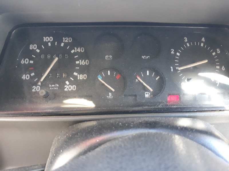 opel corsa a del año 1989