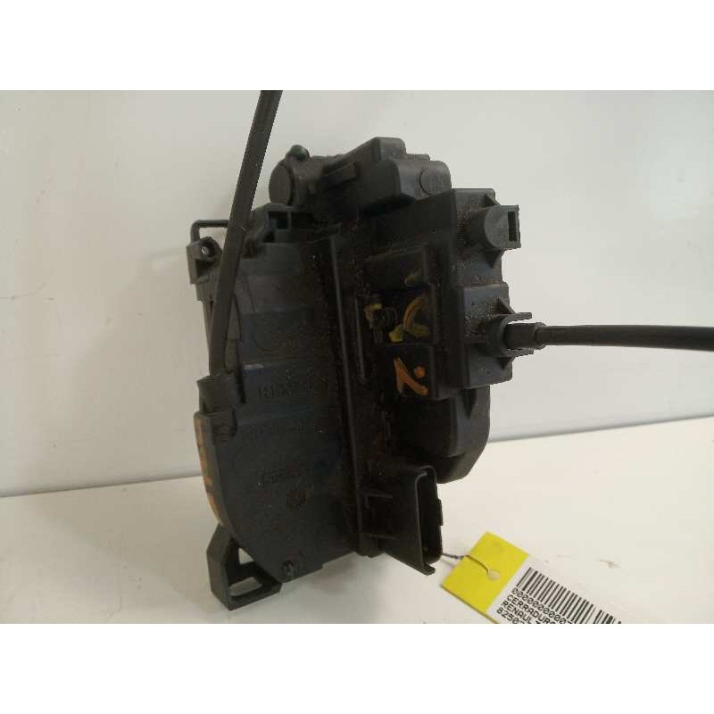 Recambio de cerradura puerta trasera derecha para renault megane iii berlina 5 p dynamique referencia OEM IAM 825020002R  