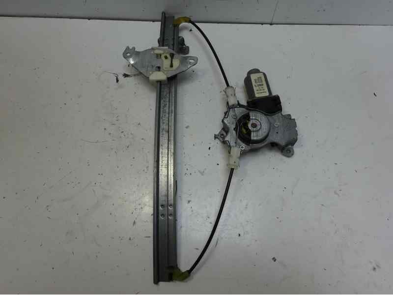 Recambio de elevalunas trasero derecho para nissan primera berlina (p12) acenta referencia OEM IAM 82700AV610  