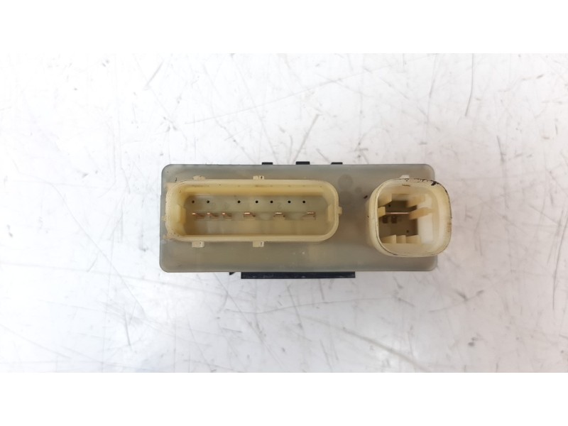 Recambio de caja precalentamiento para citroen c3 1.6 blue-hdi fap referencia OEM IAM 018010951  