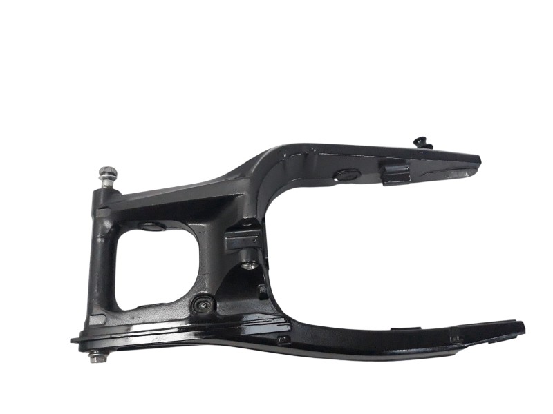 Recambio de puente trasero para honda cbr 650r referencia OEM IAM 52200MKND50  