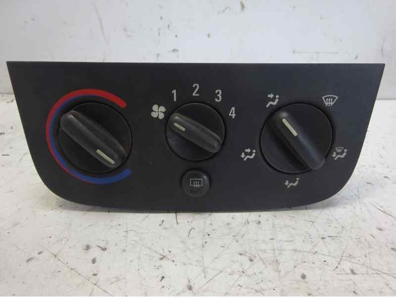 Recambio de mando calefaccion / aire acondicionado para opel corsa c club referencia OEM IAM 1348900I207  