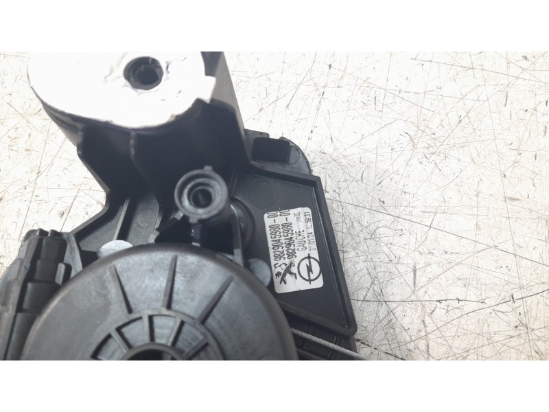 Recambio de elevalunas trasero izquierdo para opel corsa f gs referencia OEM IAM 982904598000  