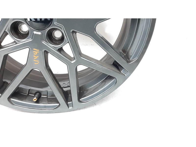 Recambio de llanta para kia stonic (ybcuv) 1.0 tgdi cat referencia OEM IAM H8529AB000 17PULGADAS 
