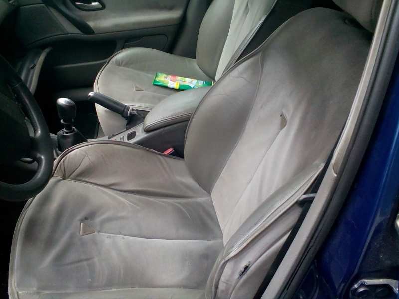 renault laguna ii (bg0) del año 2001