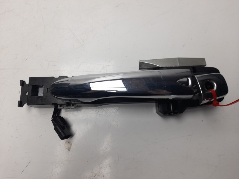 Recambio de maneta exterior delantera izquierda para nissan x-trail (t32) 1.6 dci turbodiesel cat referencia OEM IAM 806404CL0B 